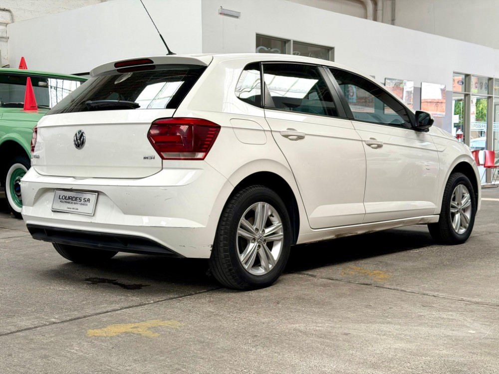 Volkswagen POLO Trend 1.6 MT — foto 6